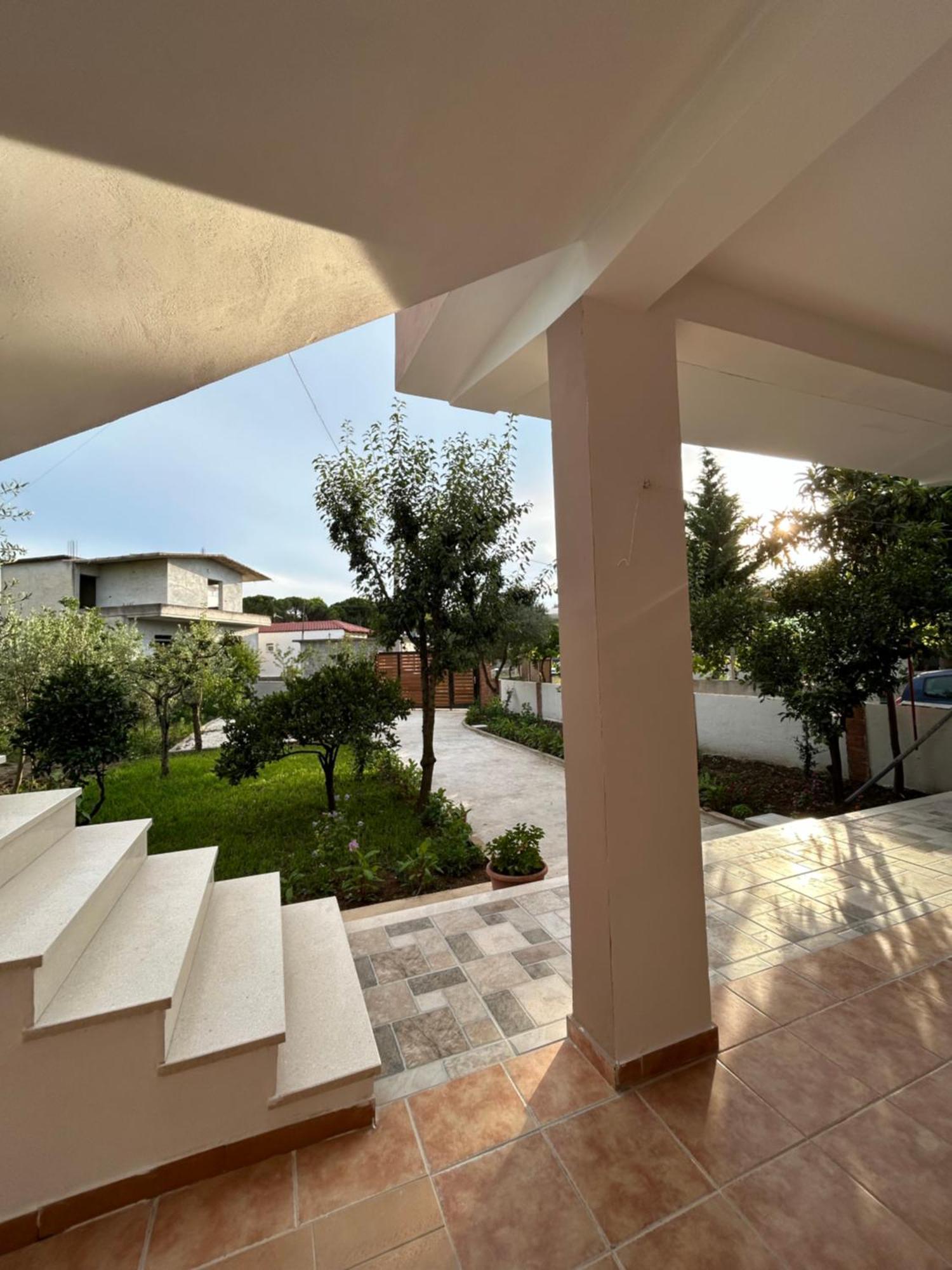 Vlorë Vila Roan מראה חיצוני תמונה
