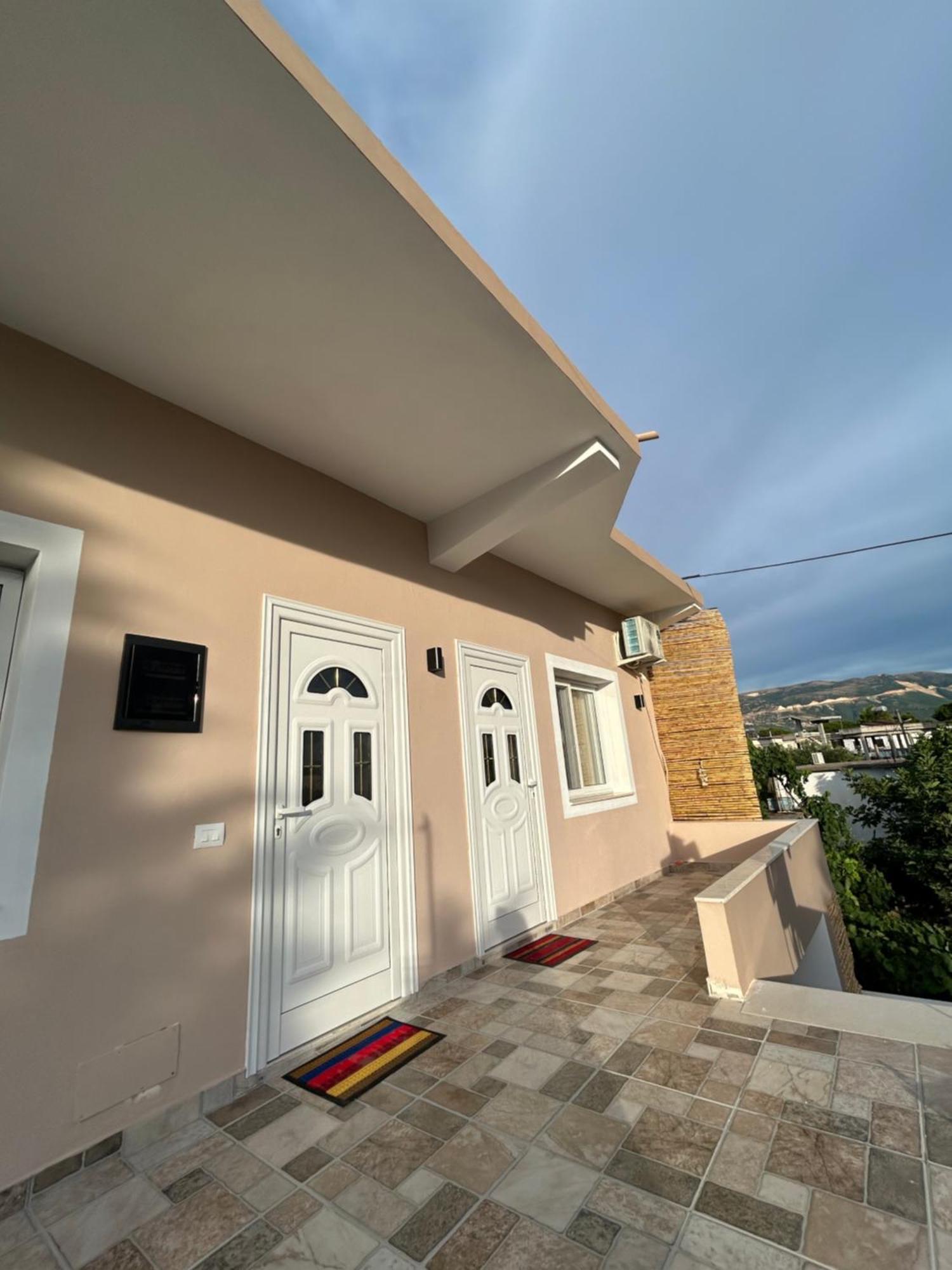 Vlorë Vila Roan מראה חיצוני תמונה